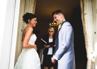 bridal couple at sprivers mansion - wedding venue in kent